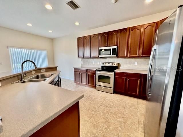 11051 BELLE HAVEN DRIVE, New Port Richey, FL 34654