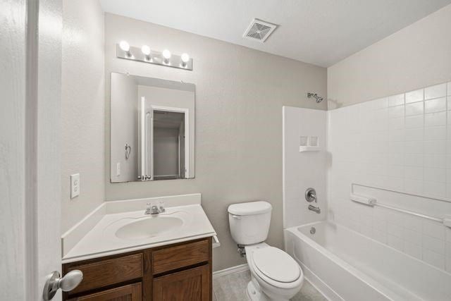 618 Enchanted Springs Drive, Rosenberg, TX 77471