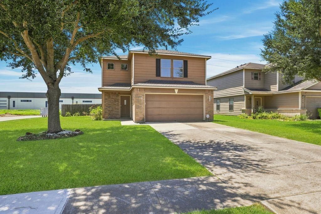 618 Enchanted Springs Drive, Rosenberg, TX 77471