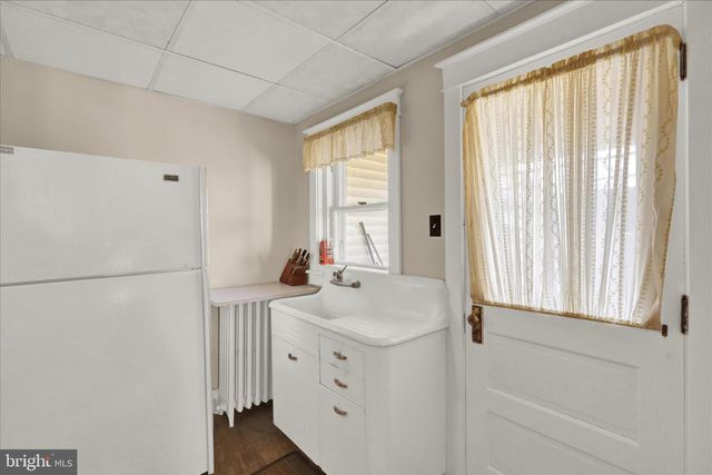 2012 SPRING ST, Reading, PA 19609