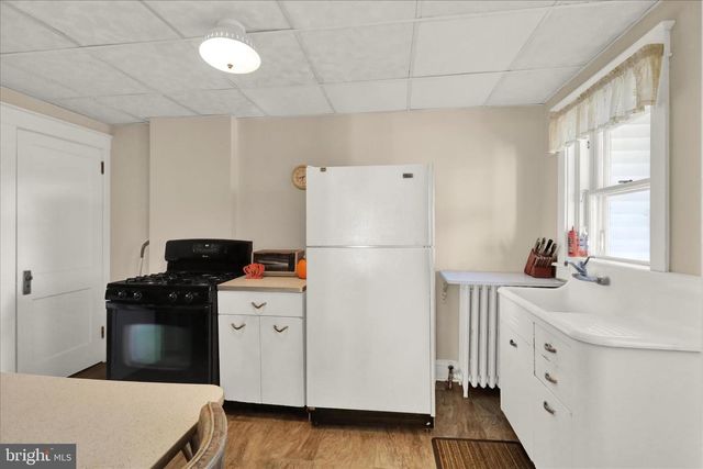 2012 SPRING ST, Reading, PA 19609