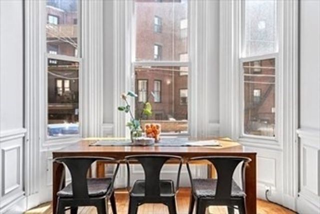 267 Beacon St 1, Boston, MA 02116