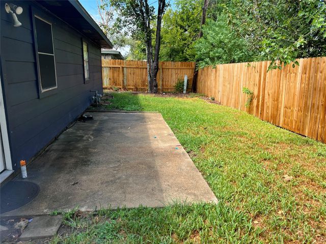 1822 Eagle Drive, League City, TX 77573