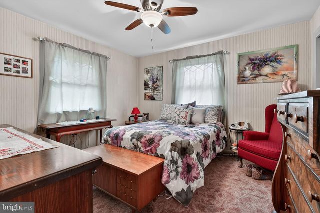 960 NISSLEY RD, Lancaster, PA 17601