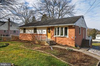 960 NISSLEY RD, Lancaster, PA 17601
