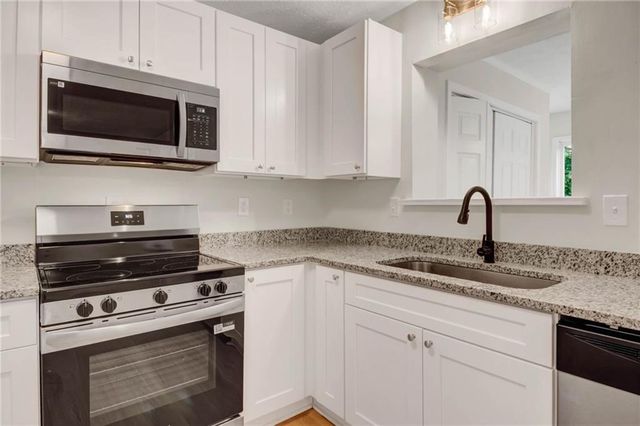 2209 Willoby Court, Morrow, GA 30260
