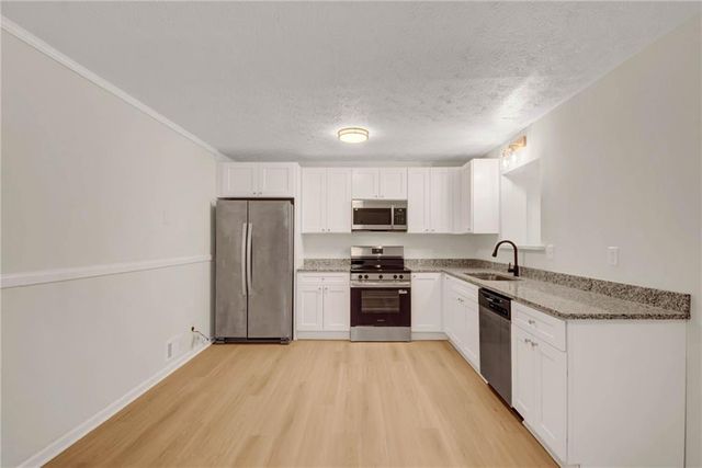 2209 Willoby Court, Morrow, GA 30260