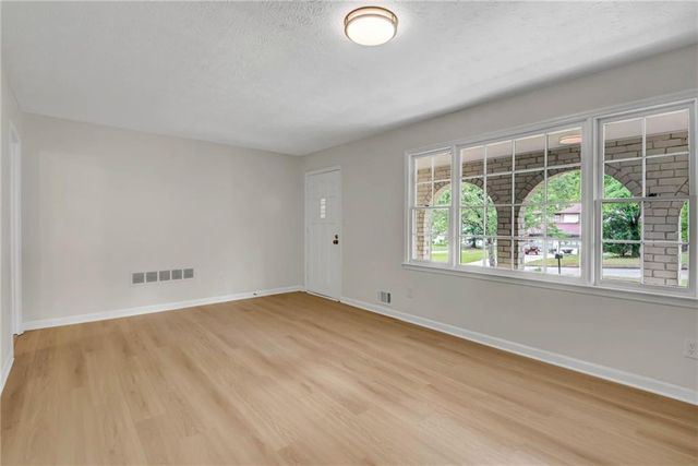 2209 Willoby Court, Morrow, GA 30260