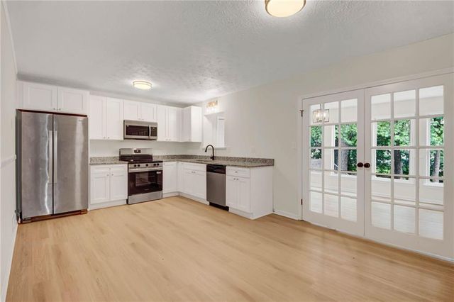 2209 Willoby Court, Morrow, GA 30260
