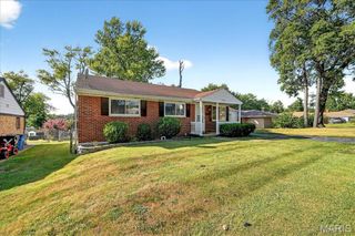 1947 Brown Road, St Louis, MO 63114