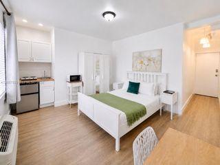 3025 Indian Creek Drive 106, Miami Beach, FL 33140