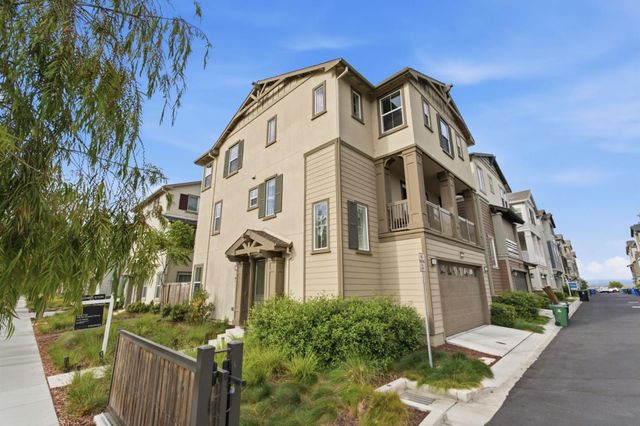 37751 Hickory Street, Newark, CA 94560