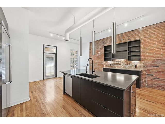 1748 Blake St, Denver, CO 80202