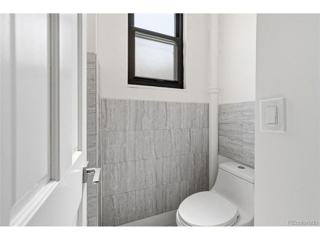 1748 Blake St, Denver, CO 80202
