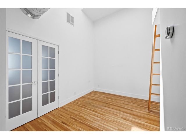 1748 Blake St, Denver, CO 80202