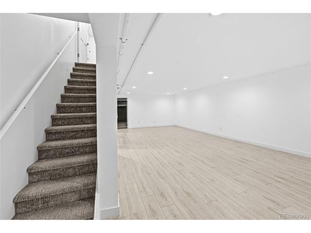 1748 Blake St, Denver, CO 80202