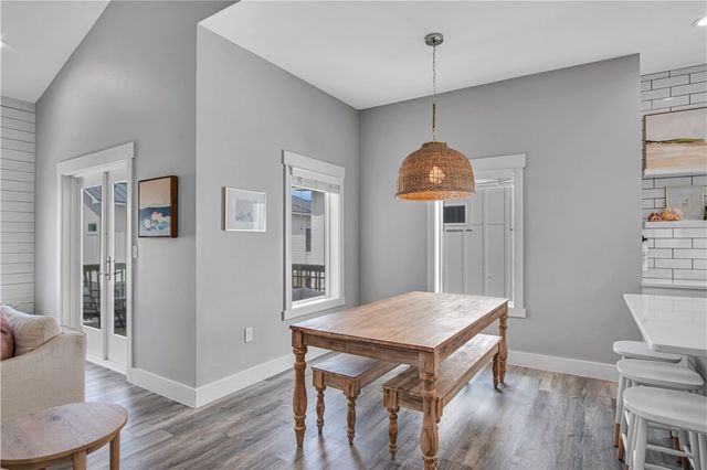 520 Twelfth St B, Port Aransas, TX 78373