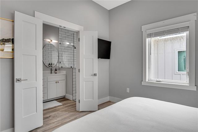 520 Twelfth St B, Port Aransas, TX 78373