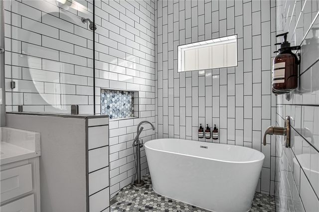 520 Twelfth St B, Port Aransas, TX 78373