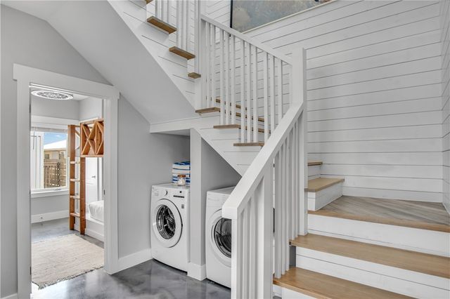 520 Twelfth St B, Port Aransas, TX 78373