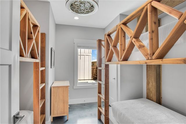 520 Twelfth St B, Port Aransas, TX 78373