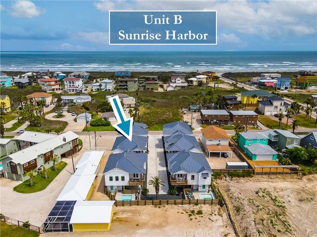 520 Twelfth St B, Port Aransas, TX 78373