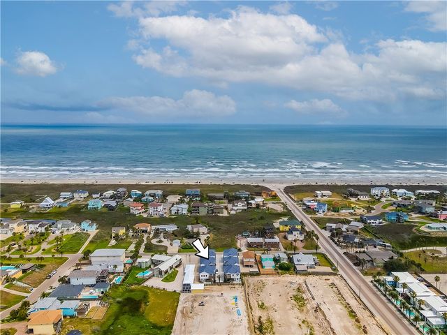 520 Twelfth St B, Port Aransas, TX 78373