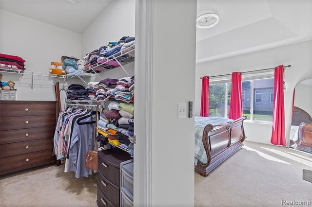 30514 Berghway Trail, Warren, MI 48092