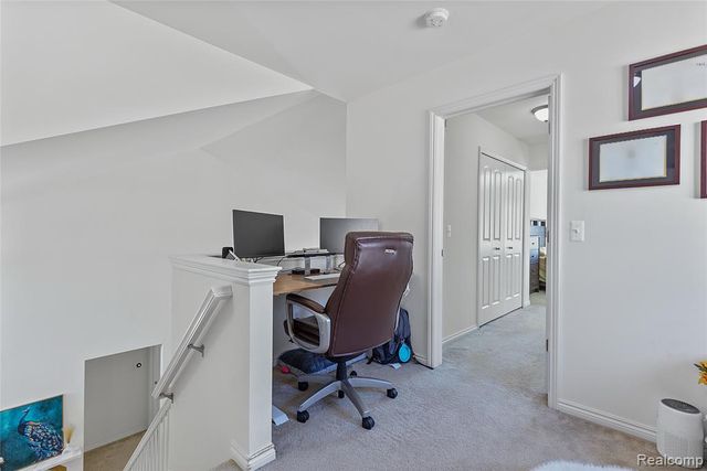 30514 Berghway Trail, Warren, MI 48092