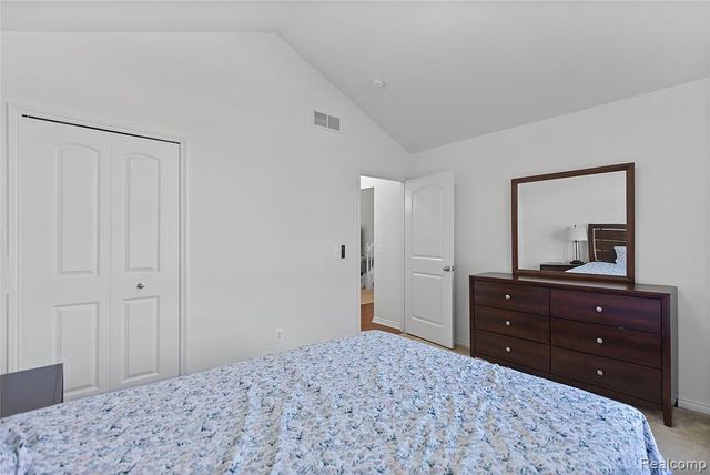 30514 Berghway Trail, Warren, MI 48092