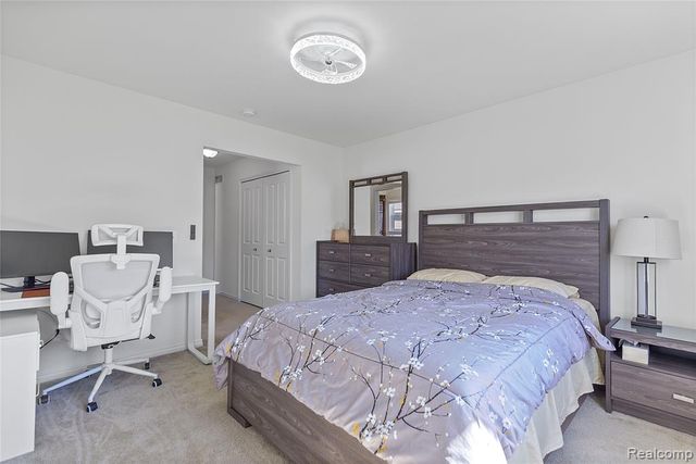 30514 Berghway Trail, Warren, MI 48092