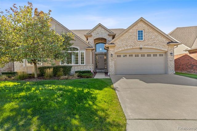 30514 Berghway Trail, Warren, MI 48092