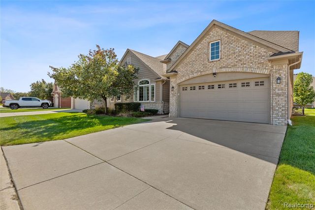 30514 Berghway Trail, Warren, MI 48092