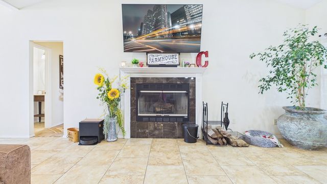 14260 Lariat Trail, Gardendale, TX 79758