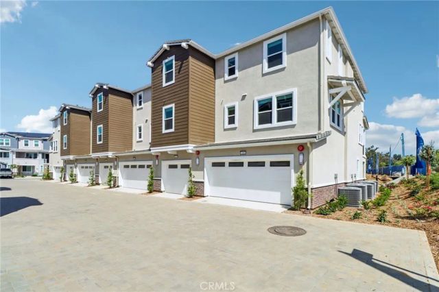 406 Lotus Drive, San Marcos, CA 92069