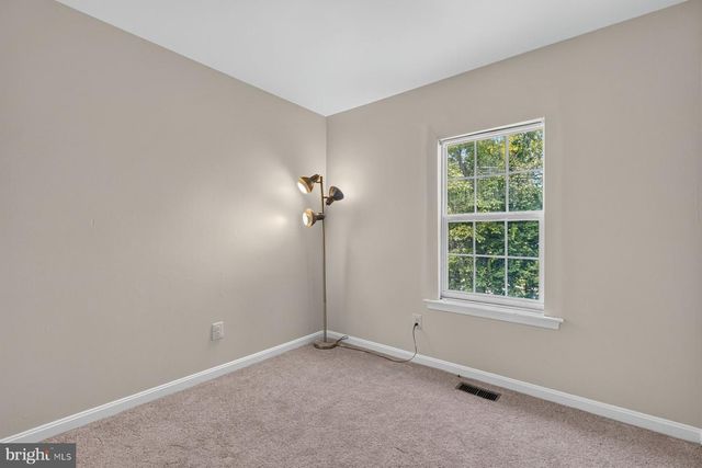 10 RED JONATHAN CT, Baltimore, MD 21208