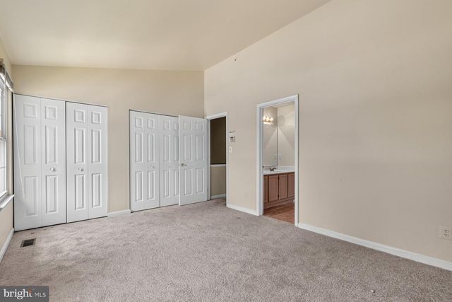 10 RED JONATHAN CT, Baltimore, MD 21208