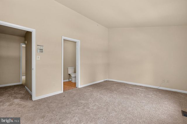 10 RED JONATHAN CT, Baltimore, MD 21208