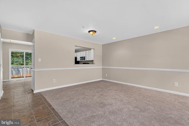 10 RED JONATHAN CT, Baltimore, MD 21208
