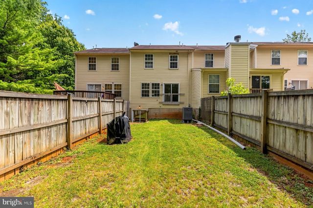 10 RED JONATHAN CT, Baltimore, MD 21208