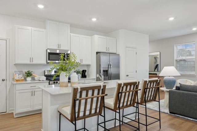 11029 203rd Street W, Lakeville, MN 55044