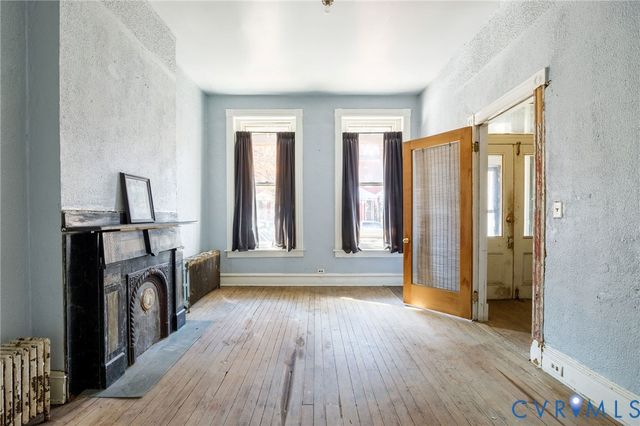 4 W Clay St, Richmond, VA 23220