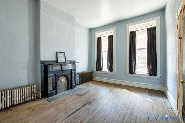 4 W Clay St, Richmond, VA 23220