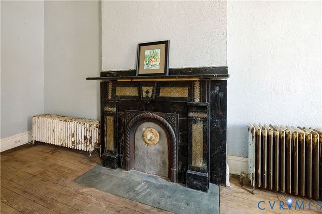 4 W Clay St, Richmond, VA 23220