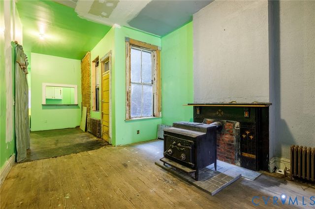 4 W Clay St, Richmond, VA 23220