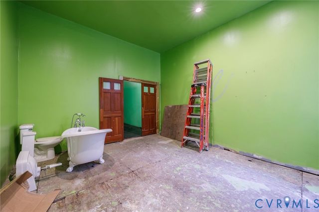 4 W Clay St, Richmond, VA 23220