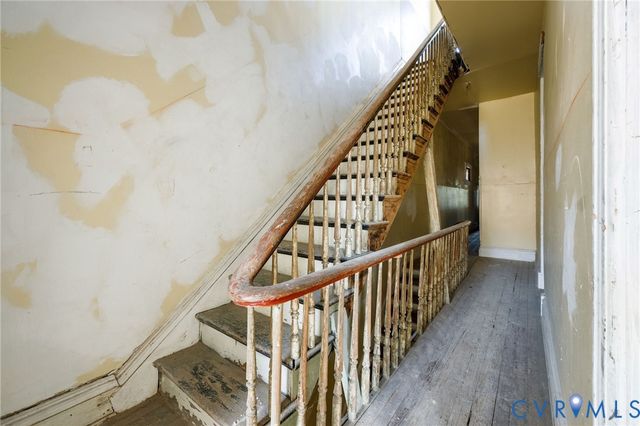 4 W Clay St, Richmond, VA 23220