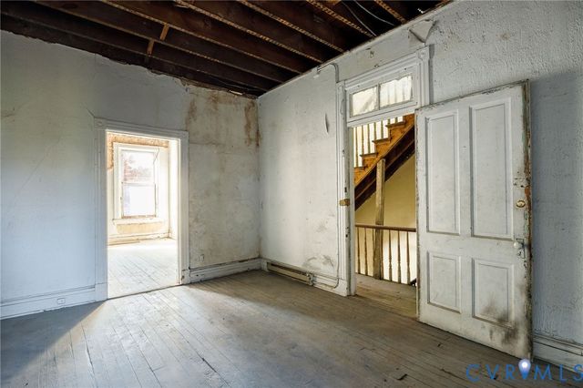 4 W Clay St, Richmond, VA 23220