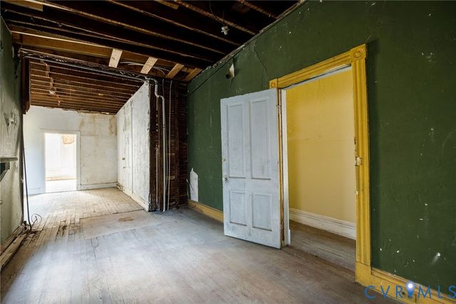 4 W Clay St, Richmond, VA 23220