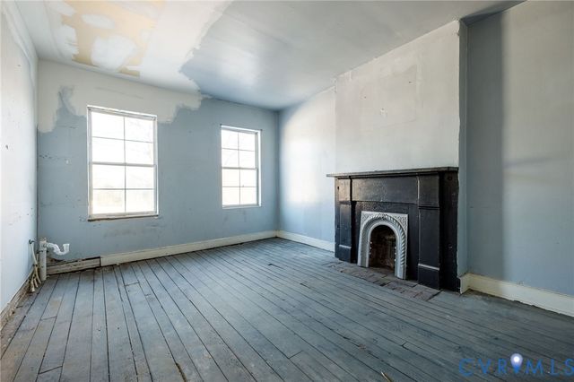 4 W Clay St, Richmond, VA 23220